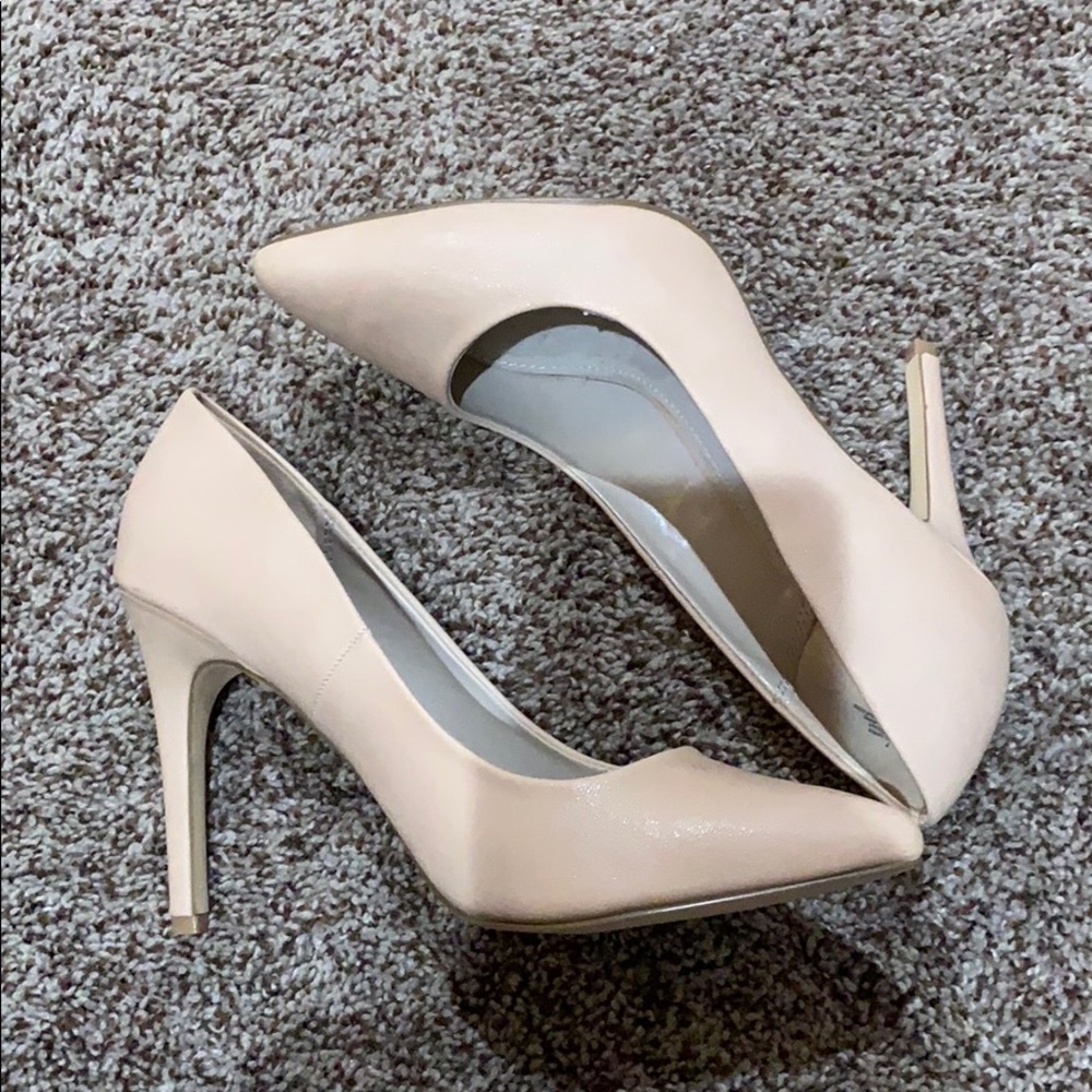 Tan heels